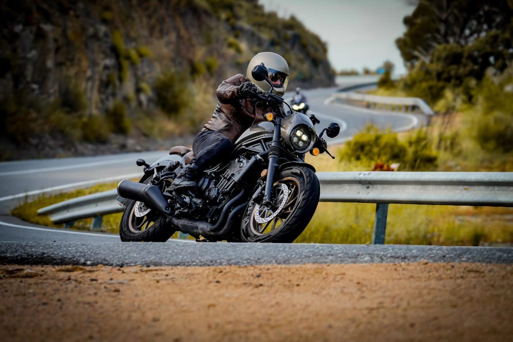 Cele mai tari trasee de motocicletă din România