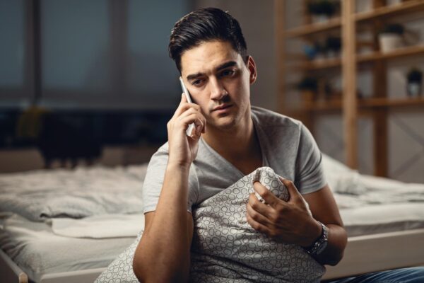 Cum să treci peste o despărțire când încă o iubești